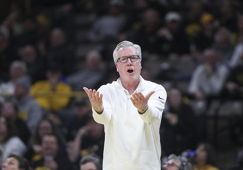 Two University of Iowa Men’s Basketball Players to Transfer