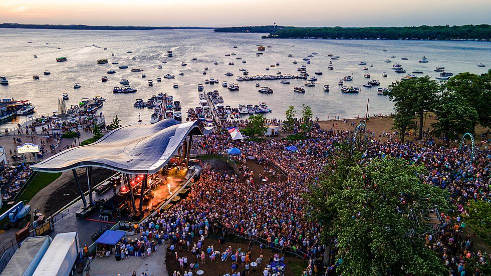 An Iowa Lake Town is One of the Best Midwest Vacation Spots