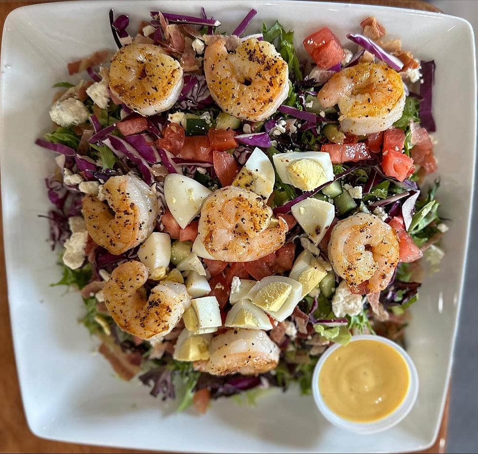 New Cedar Rapids Restaurant&#8217;s Varied Offerings: Hibachi to Salads [MENU]