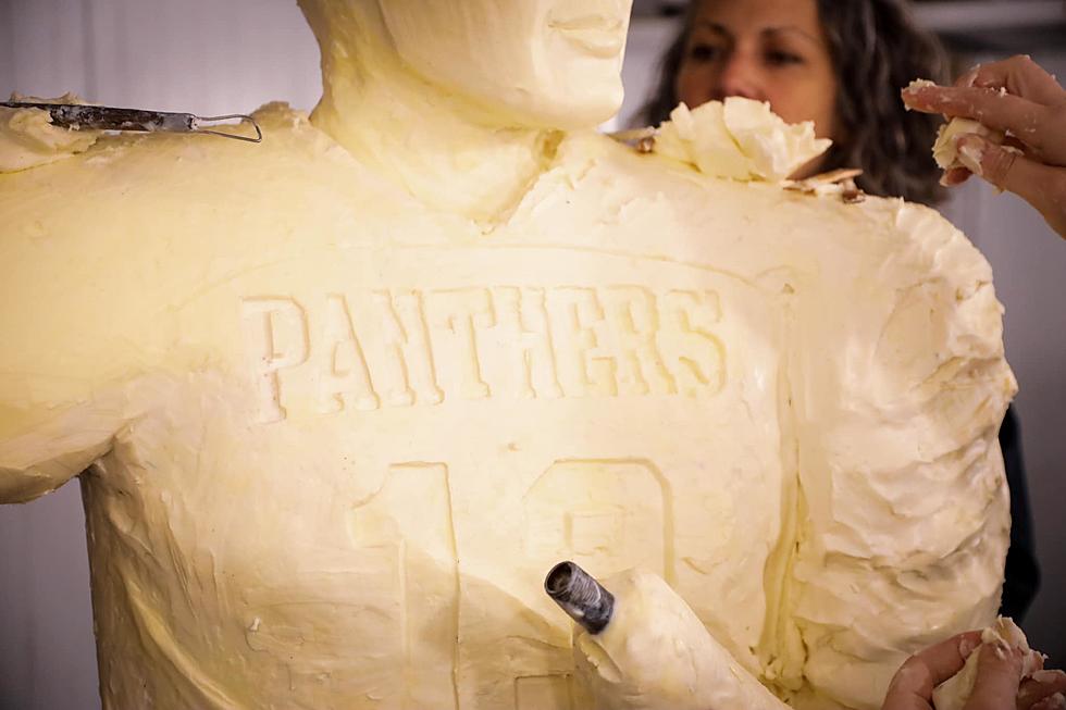 See UNI &#038; NFL Football Star Kurt Warner&#8217;s Iowa State Fair Butter Statue [PHOTOS]