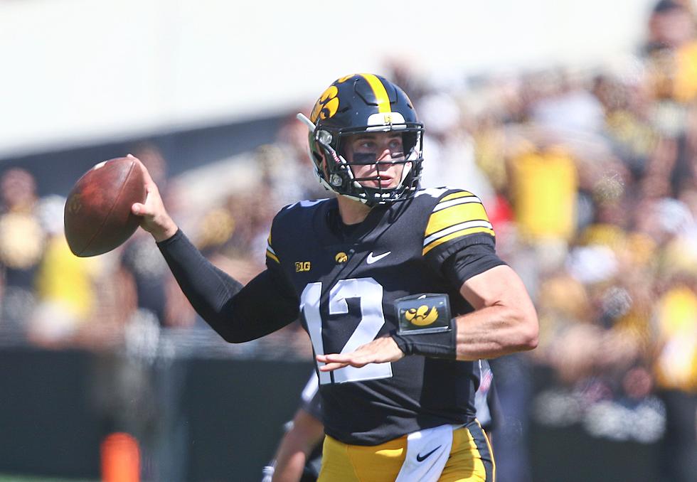 Injured Iowa Quarterback Vows to Return in 2024