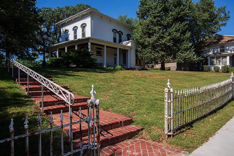 One Dollar Could Get You Historic Iowa Home On National Register [PHOTOS]