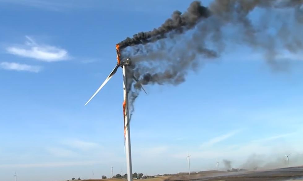 Iowa Wind Turbine Catches Fire and is Destroyed [VIDEO]