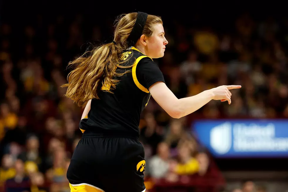 Former Hawkeye Molly Davis Finds Her New Basketball Home