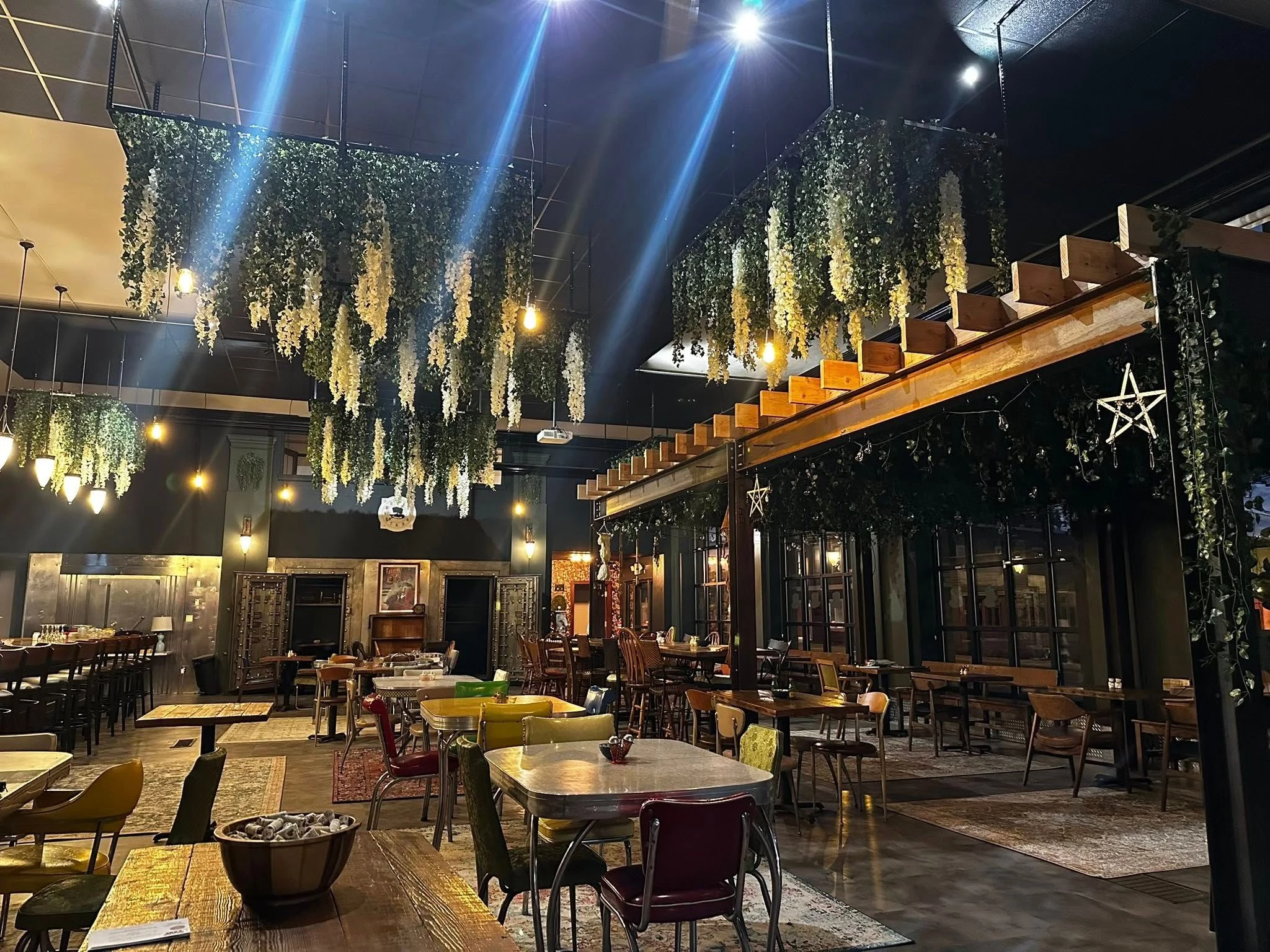 A New Vintage Cafe Will Open in Cedar Rapids Next Week [PHOTOS]