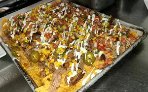 Burgers, Nachos, Pizza, & Breakfast – Can You Complete These Iowa Food Challenges?