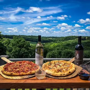How Many of Iowa’s Wineries & Cideries Have You Tried? [GALLERY]