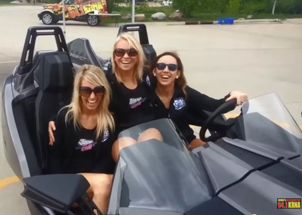 Iowa-Made Slingshot Impresses the Titan Dolls [VIDEO]