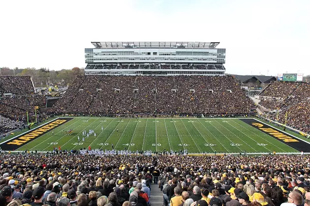 Saturday Hawk Report From Kinnick Stadium [VIDEO]