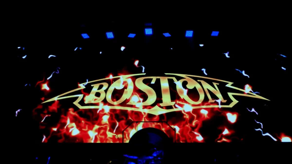 Boston Concert Review [VIDEO]