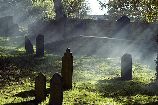 Cemetery Murder Freaking Out Waterloo Residents