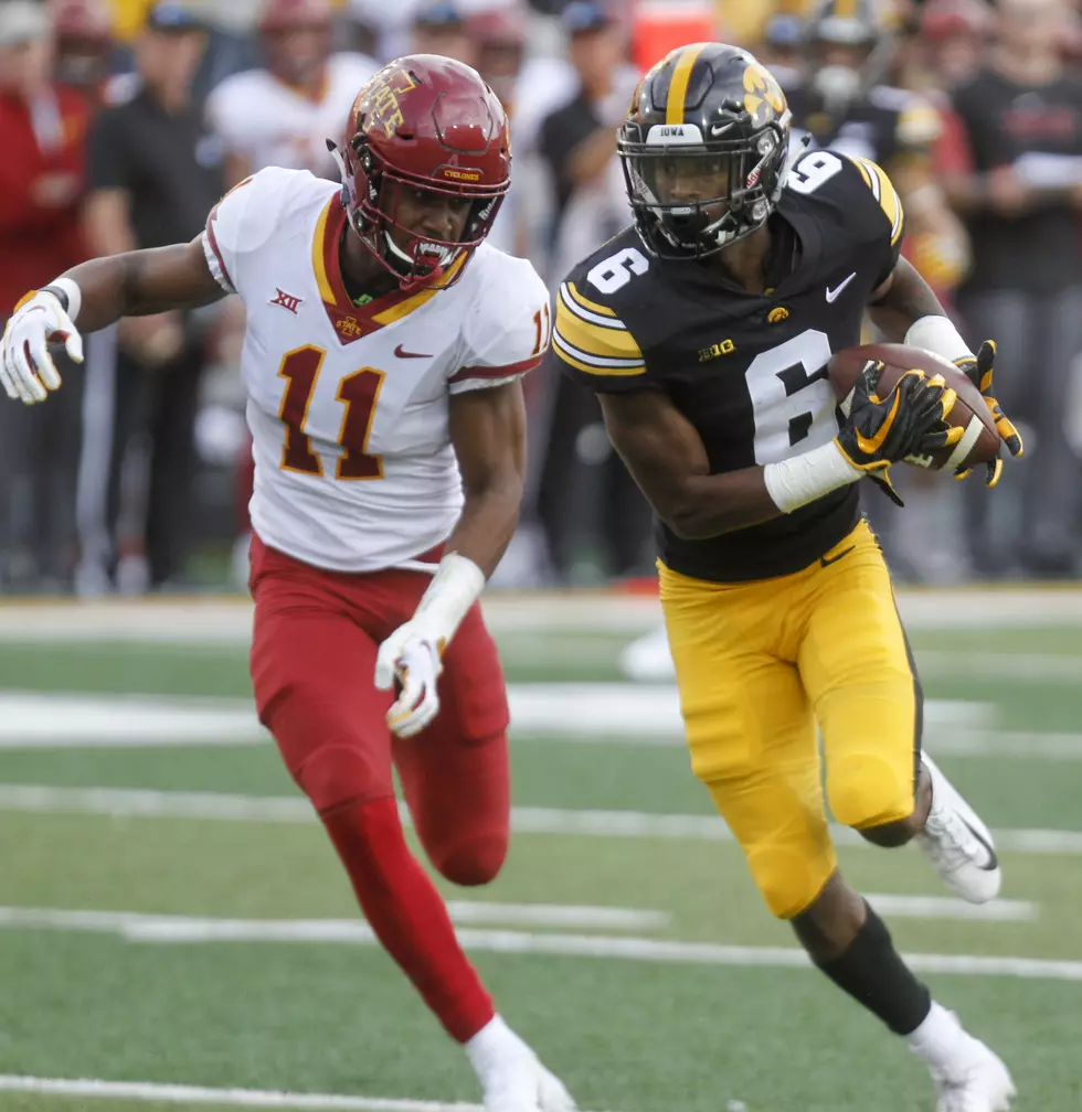 Hawks Favored By 2.5 Against Iowa State