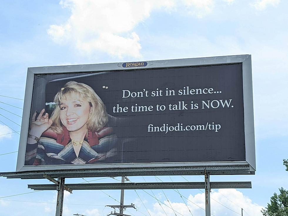 New Mason City Billboard Seeks Answers in Jodi Huisentruit Case