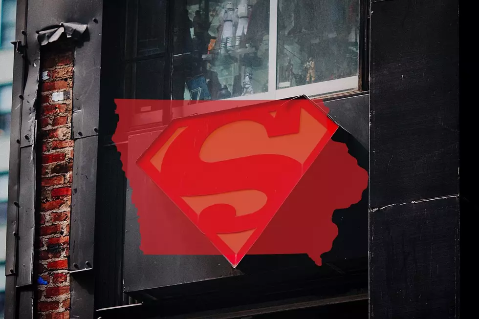 Tragic Celebrities? Two Famous “Supermen” Were Born in Iowa