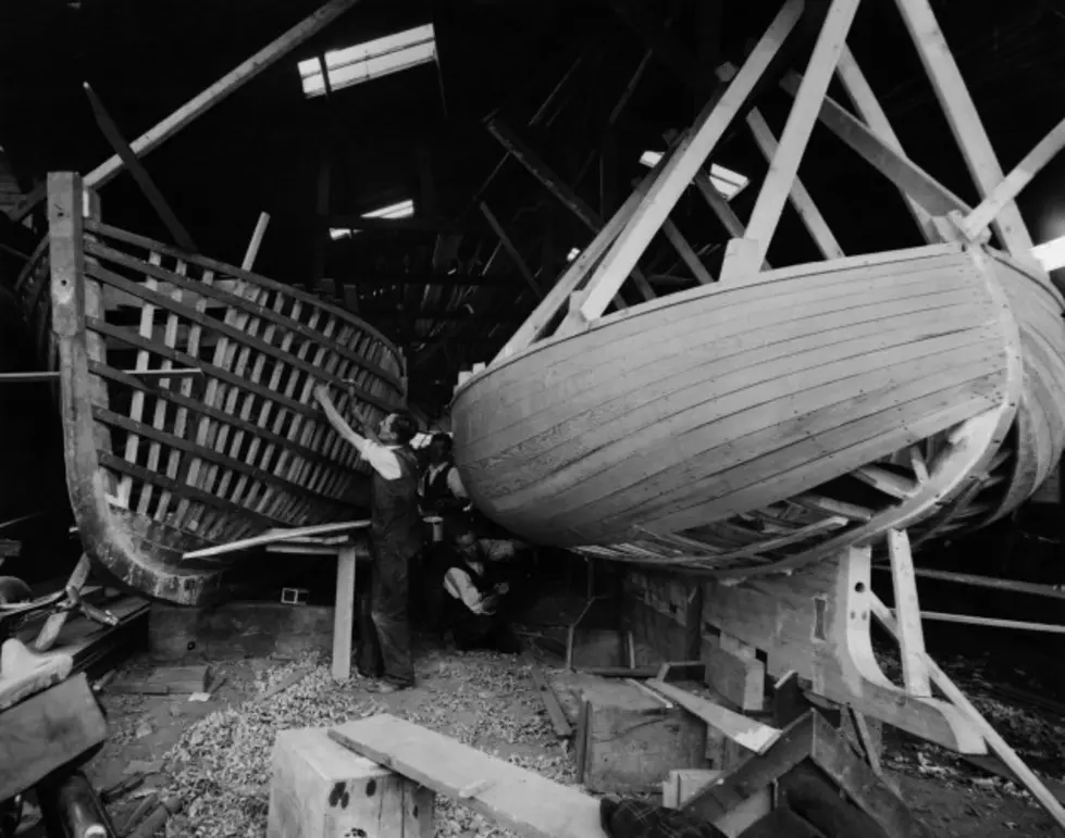 Shelton High School Senior Honors Her Grandmother By Building Her Own Boat