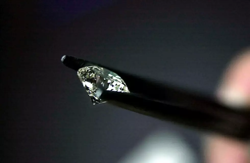 A $278,000 Colonoscopy &#8211; Woman Has Diamond Removed From Intestine