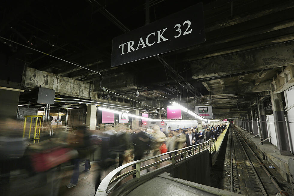Things You Need To Know Today: Metro-North To Implement ‘Close Call’ Reporting