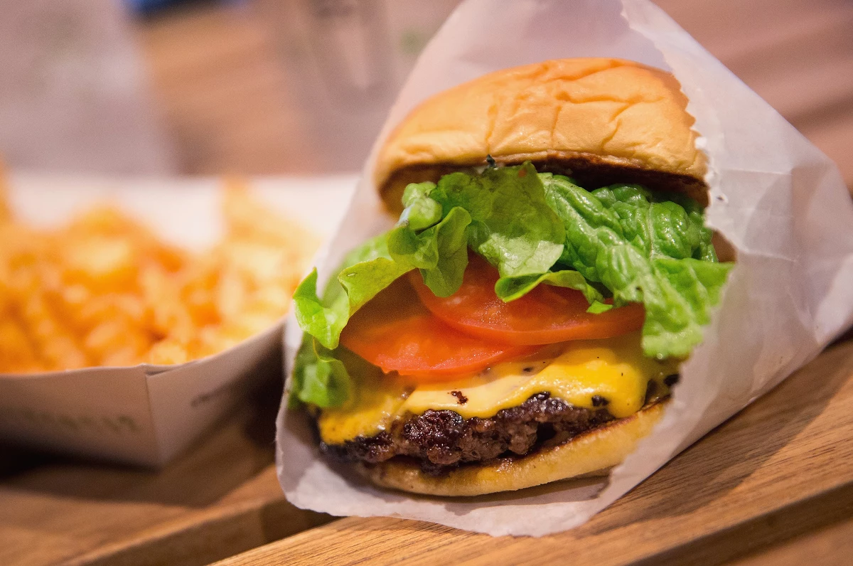 Healthiest Fast Food Burgers in the Danbury Area