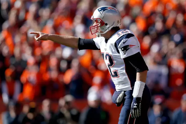 Lou: &#8216;Tom Brady Will Hang 70 on the Browns in Week 5&#8242;