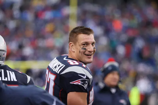 Gronk Played an Entire Half of NFL Football With a Punctured Lung