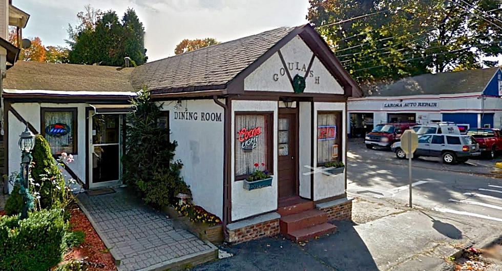 11 ‘Hole-in-the-Wall’ Restaurants in the Greater Danbury Area That Will Blow You Away