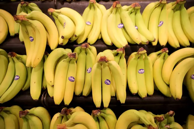 Chaos Ensues on I-84 in Waterbury After Banana Truck Flips Over