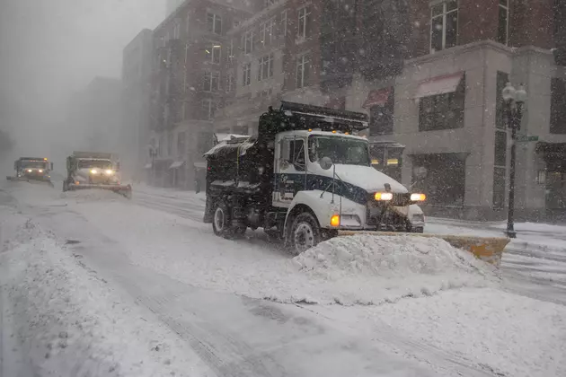 Latest Updates on Connecticut&#8217;s Winter Storm Stella