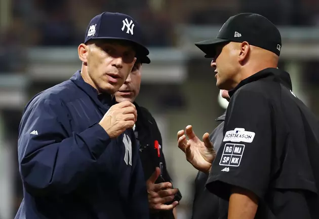 After Game 2&#8217;s Blunder, Many Yankee Fans Want Girardi Fired — Do You?