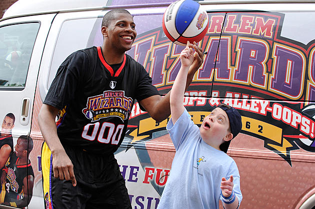 The Harlem Wizards Dribble Their Way Into Brookfield High School