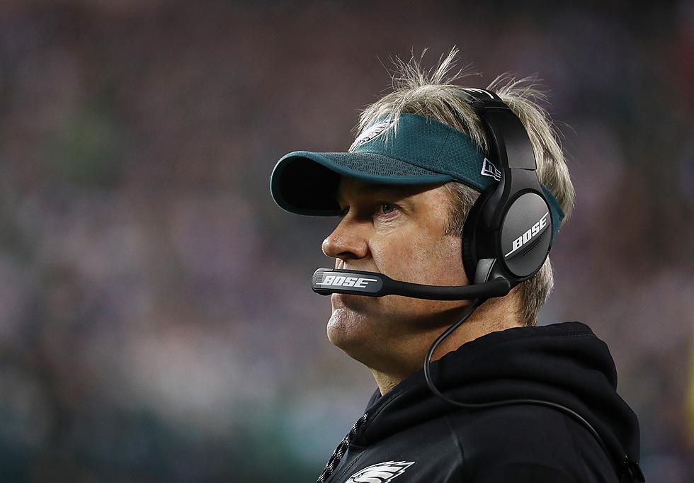 The Eagles Will Lose the Super Bowl Because Doug Pederson Wears a Visor