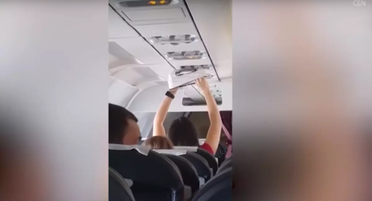 Drying Out Your Undies on an Airplane Is a SAVAGE Maneuver