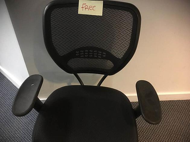 Free Chair AVAILABLE NOW in Radio Station Office Lobby