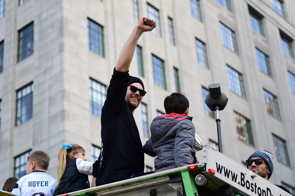 Tom Brady Delivers Commencement Address For CT School