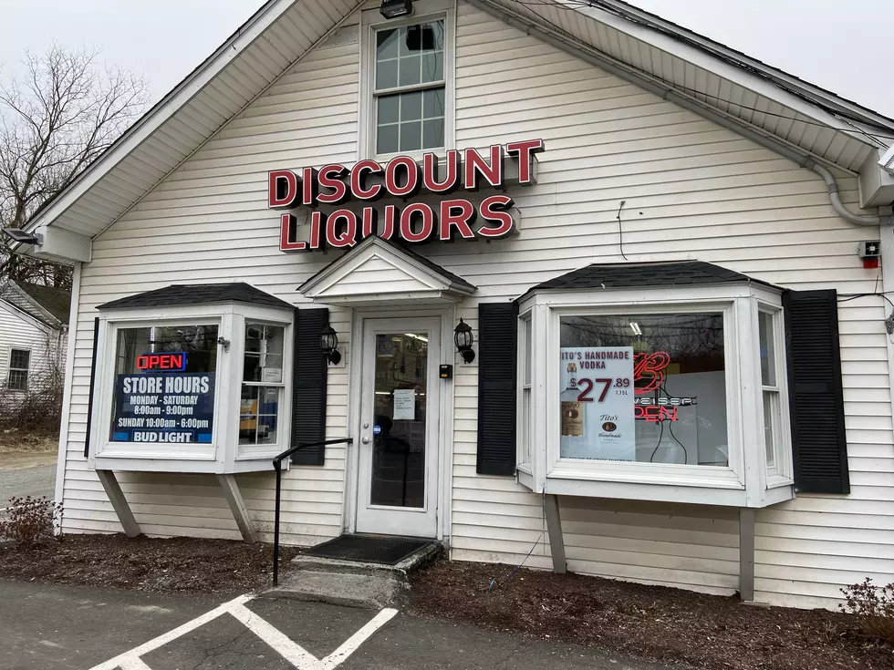 Brookfield Package Store Alters Hours of Operation