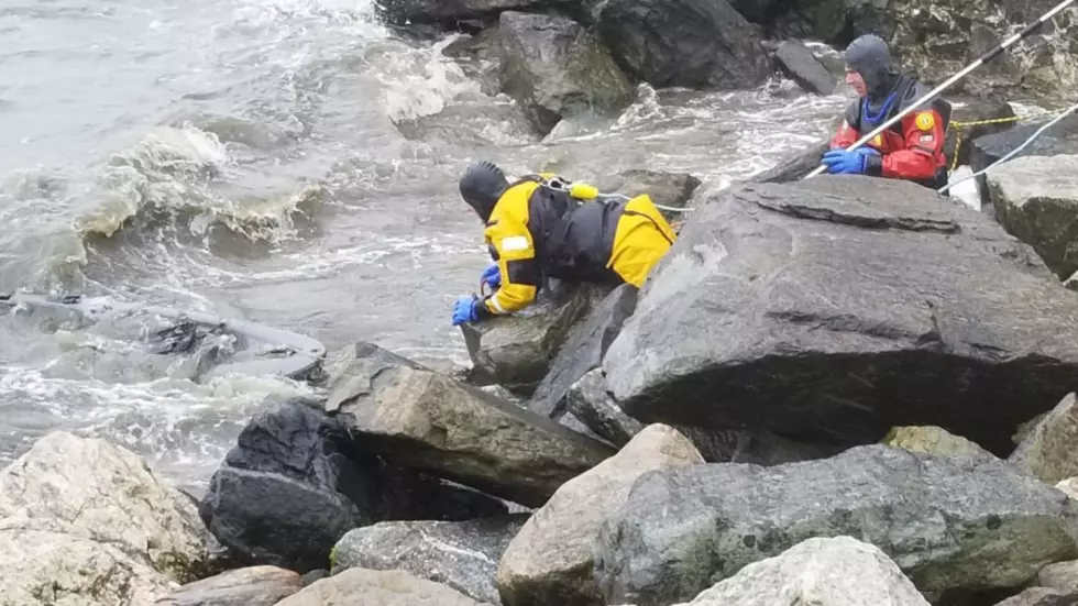 22-Year-Old Danbury Man Dies After Kayaking Trip in Rough Water