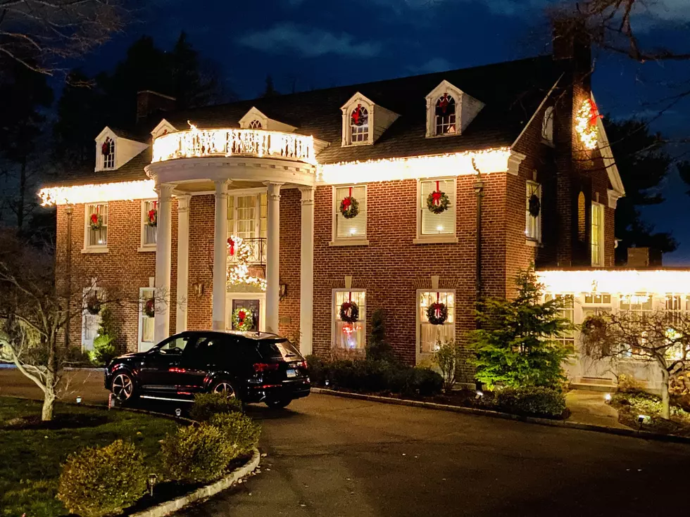 Some of Danbury’s Coolest Christmas Light Displays 2020