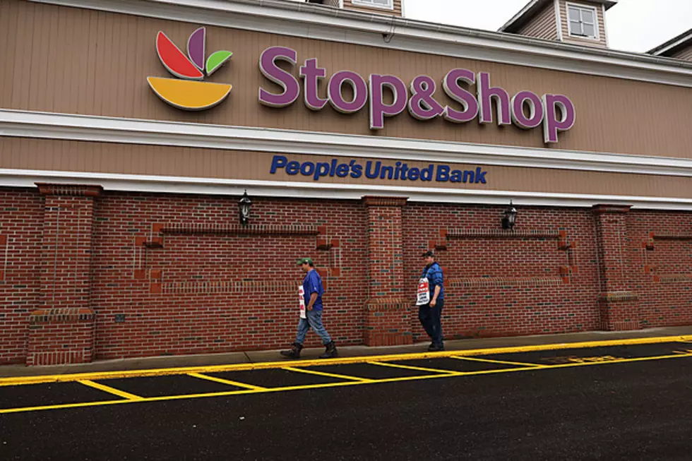 Greater Danbury Stop & Shop Tries Out New In-Store Pickup