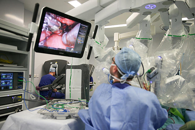 Danbury Hospital First in Connecticut Accredited for Robotic Surgery