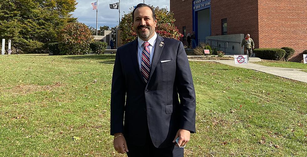 Danbury Democratic Town Committee Endorses Roberto Alves for Mayor