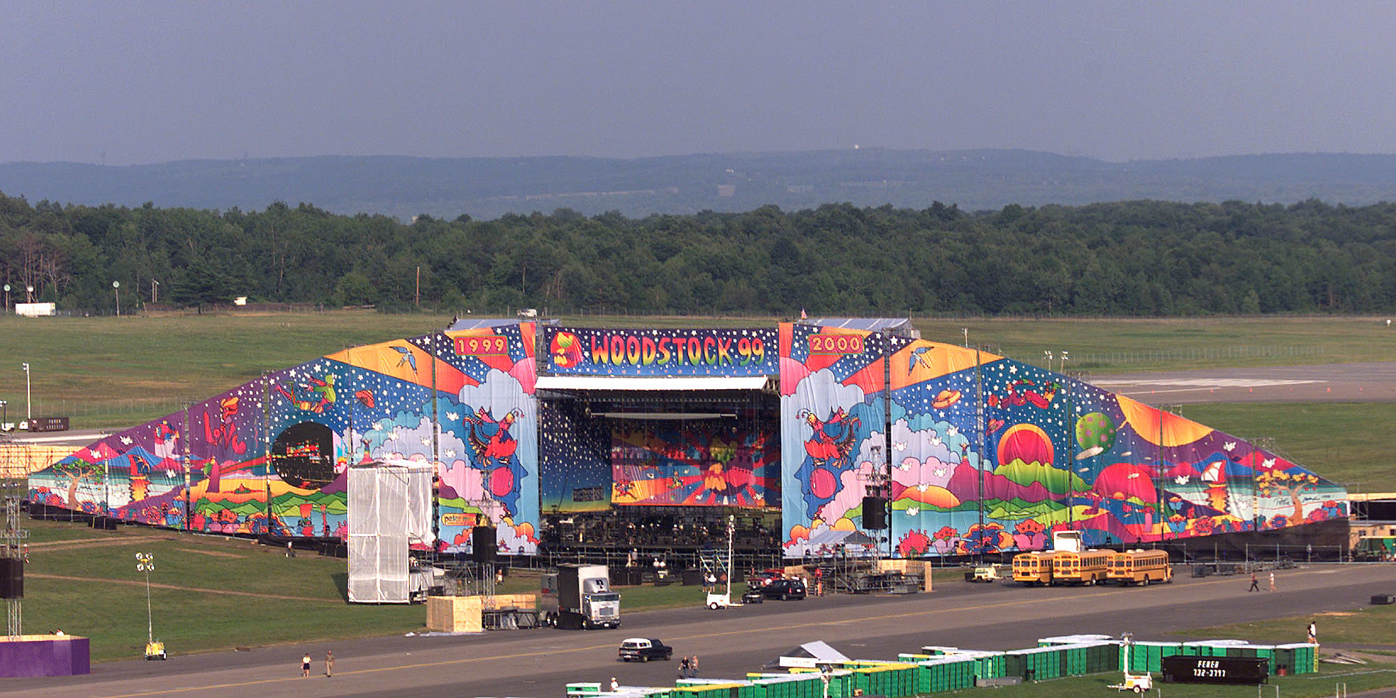 Вудсток 99. Woodstock 1999. Woodstock 99. Сцена Woodstock 99. Вудсток-99 фото.