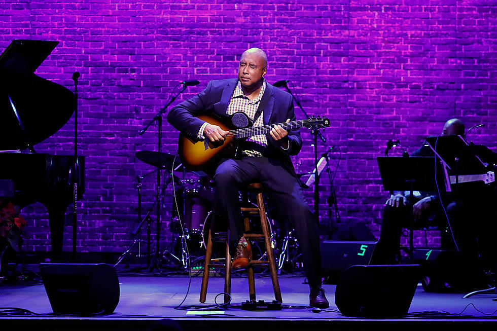 Enter to Win Last Chance Tickets to See Bernie Williams at Ridgefield Playhouse