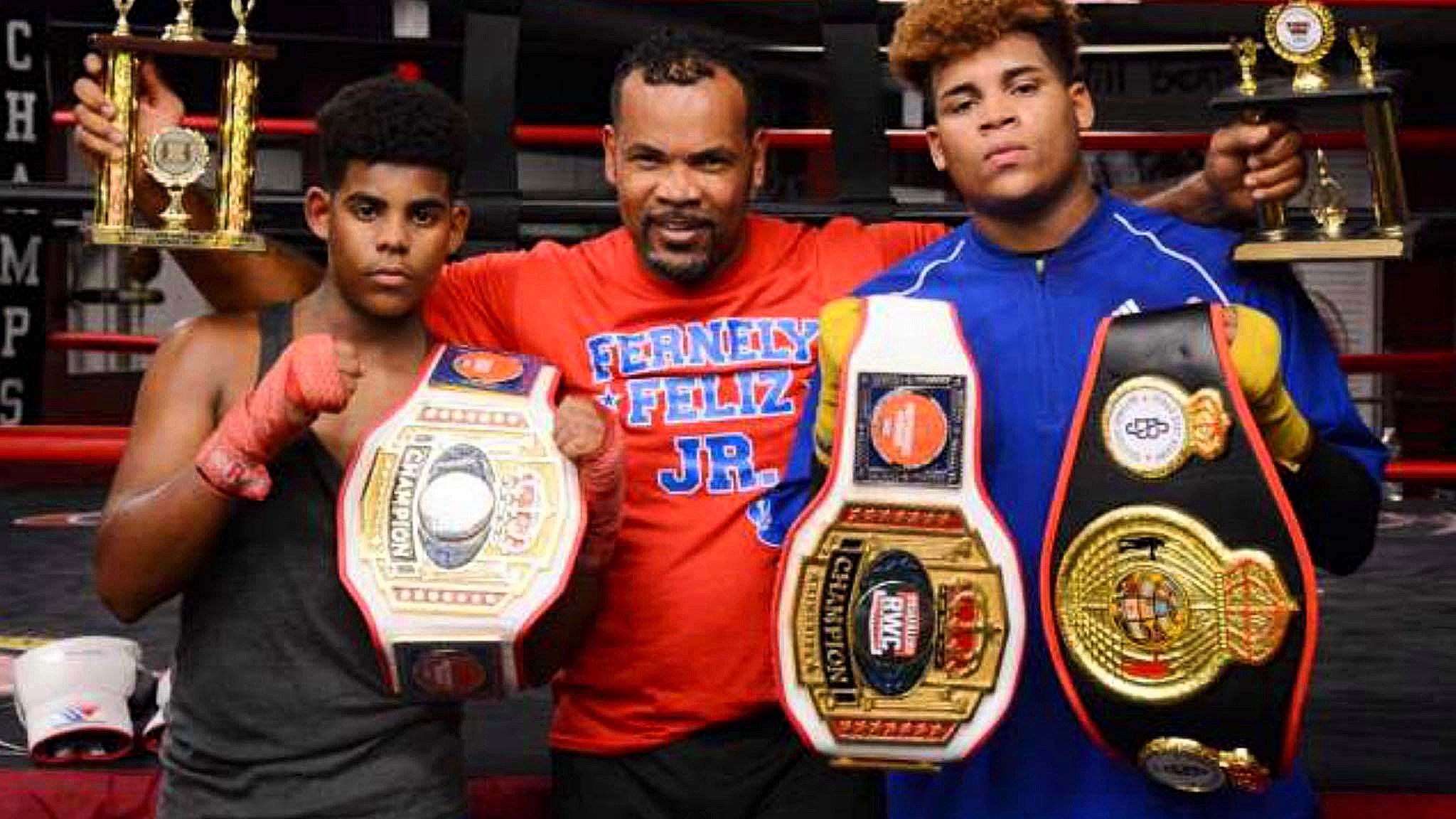 Danbury Boxer Fernely Feliz Jr. Goes From Amateur to Pro