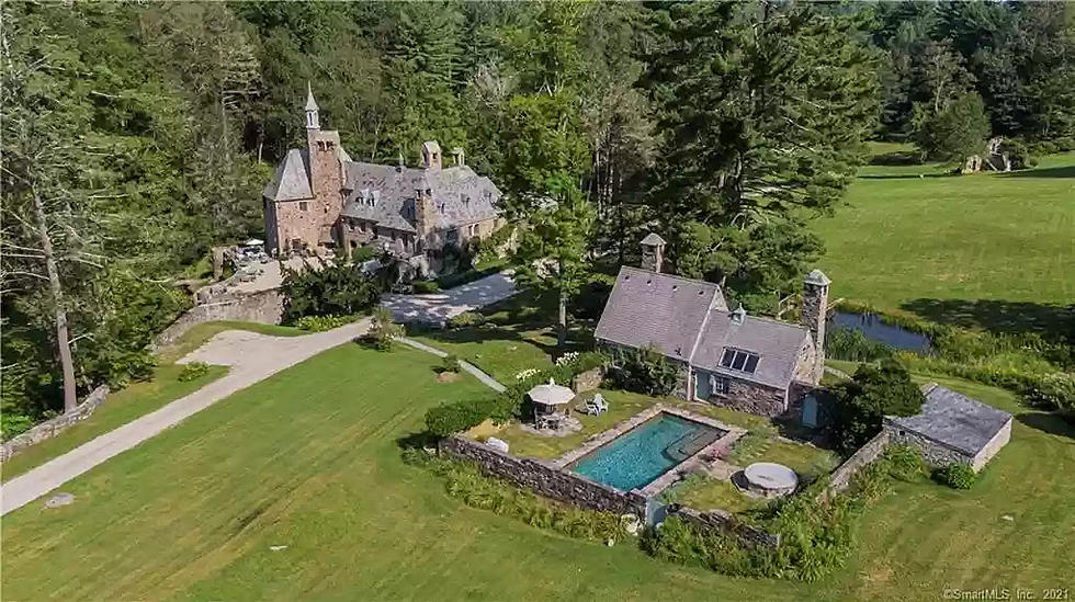 $6.5 Million Dollar Castle Estate in Cornwall Has Its Own Helipad