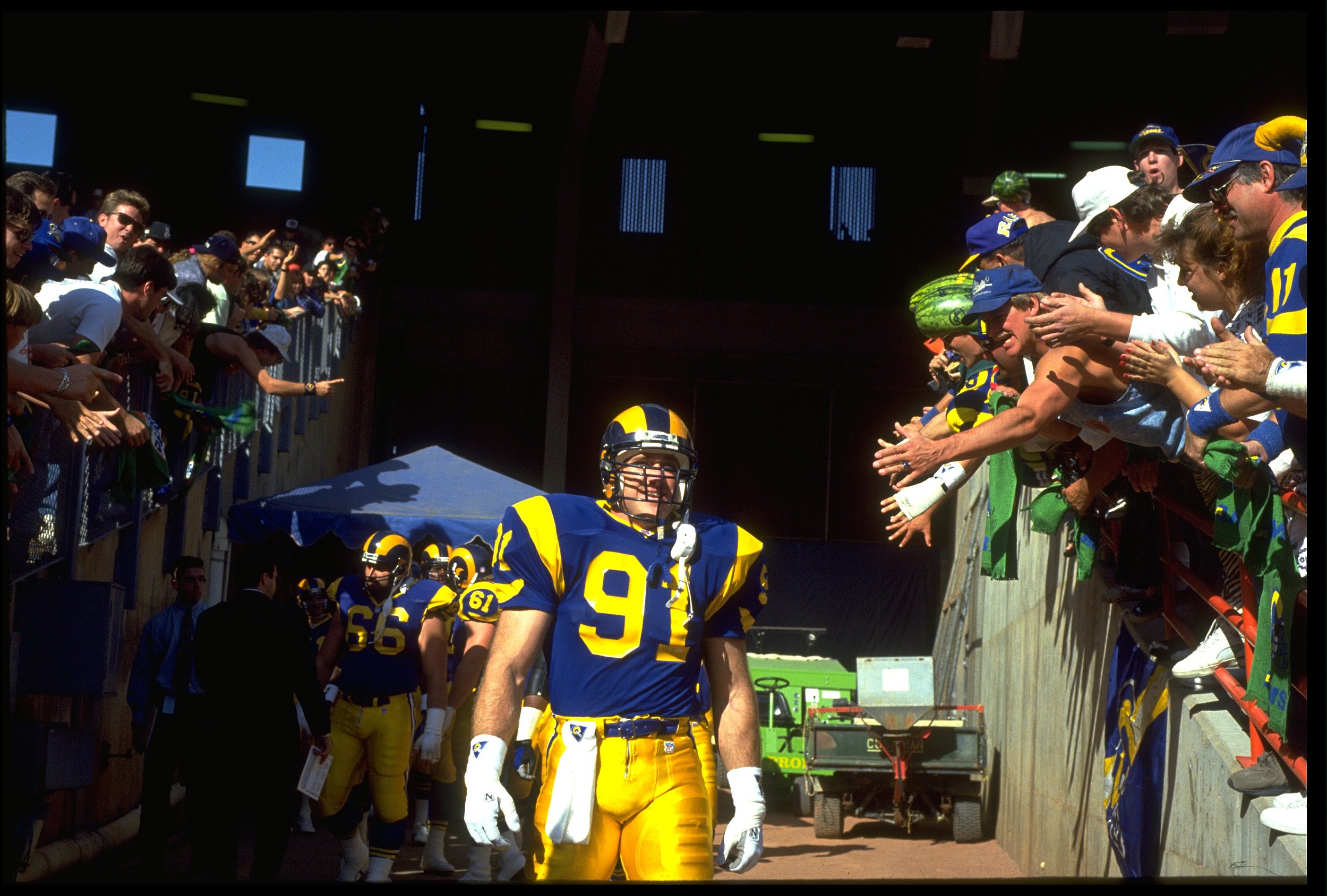 Favre photos back tough-guy image