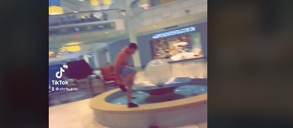 Dude Jumps Into Danbury Fair Mall Water Fountain in His Underwear