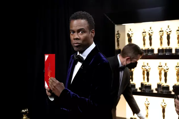 Mohegan Sun Inducts Chris Rock Into Their Walk of Fame