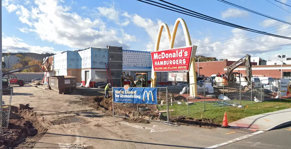 I&#8217;m Calling the Grammar Police on the Thomaston Ave McDonald&#8217;s in Waterbury