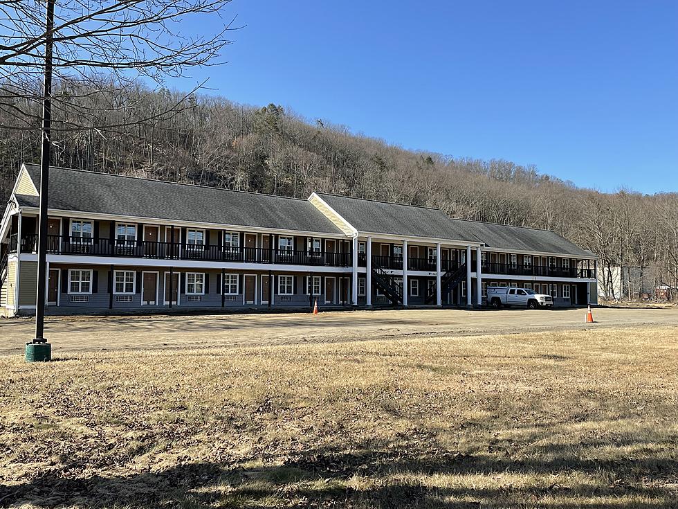 Old Brookfield Motel Shows Signs of Life, What’s Next for This Building?