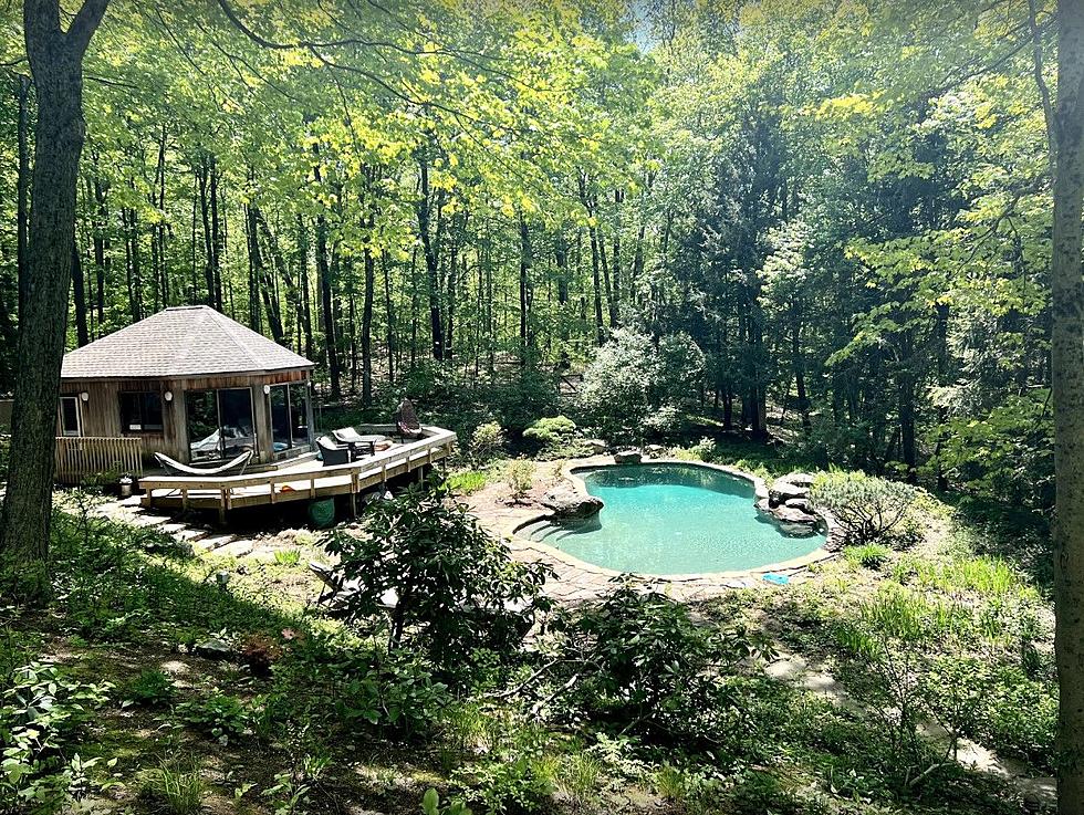 A Rentable ‘Saltwater Forest Oasis’ Exists in Middlebury