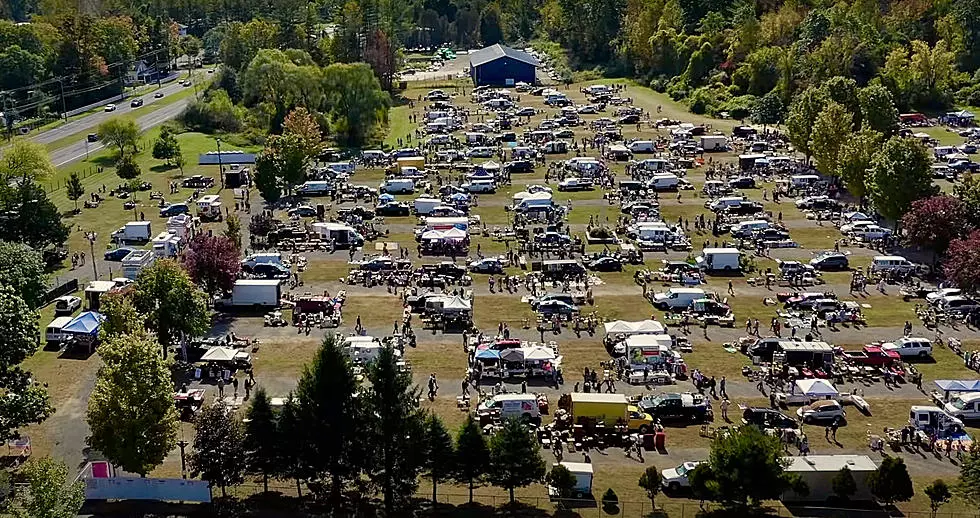 Connecticut’s Elephant’s Trunk Flea Market: An Amazing All Day Adventure